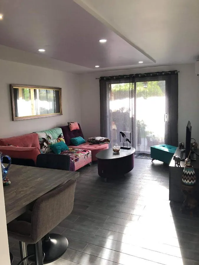 Agay Le Pti Bonheur 60M2 Rez De Jardin, En Bord De Mer Saint-Raphael